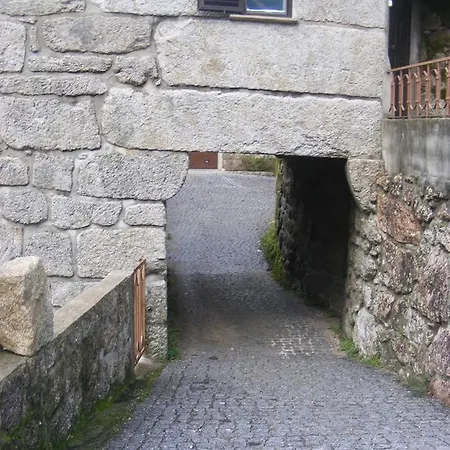 Casa Velha Affittacamere *